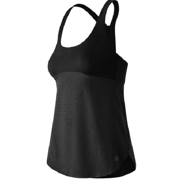 New Balance Tops - NEW BALANCE HYBRID BRA TANK NWT.